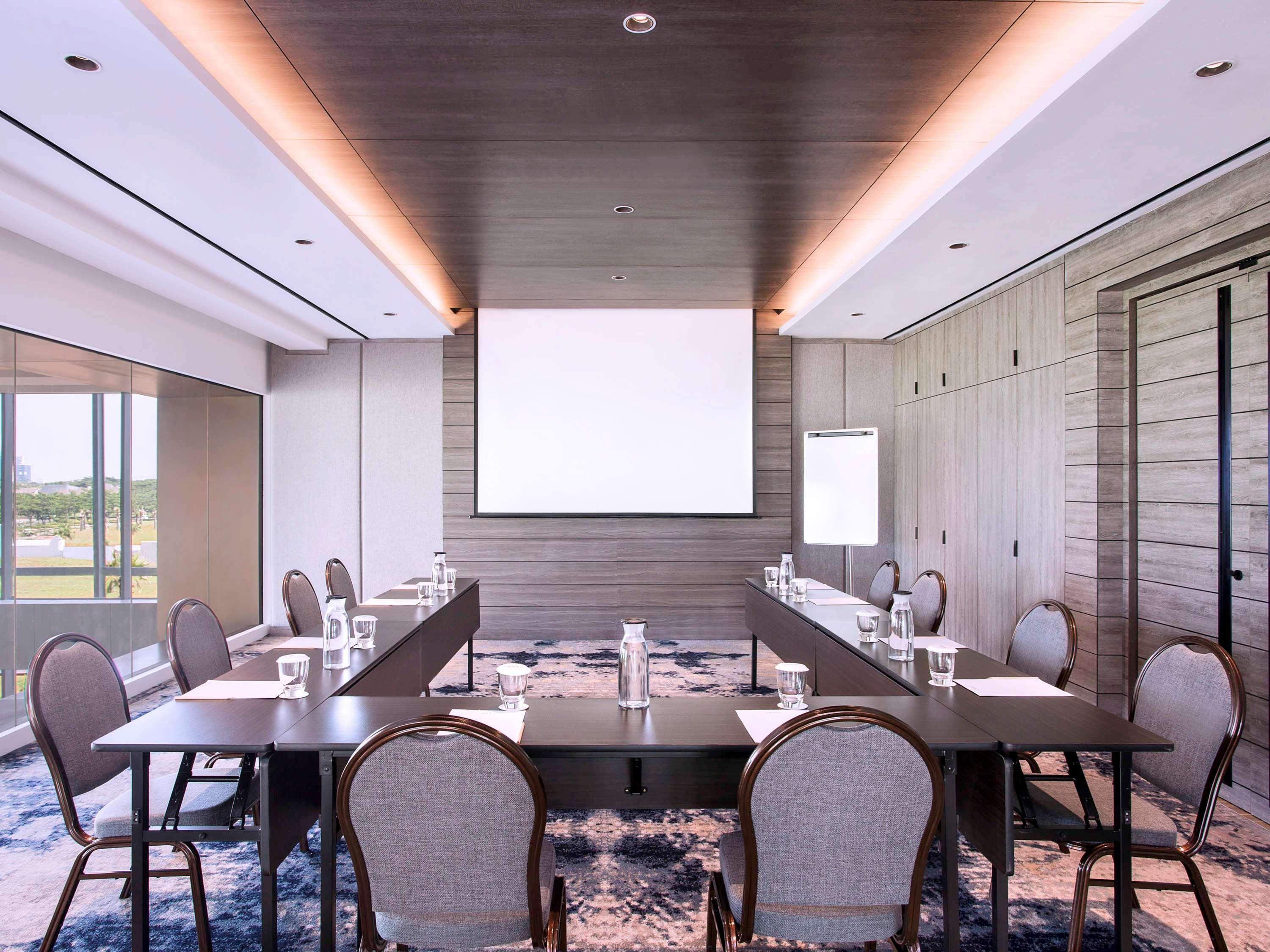 Mercure Tangerang Bsd City Buitenkant foto
